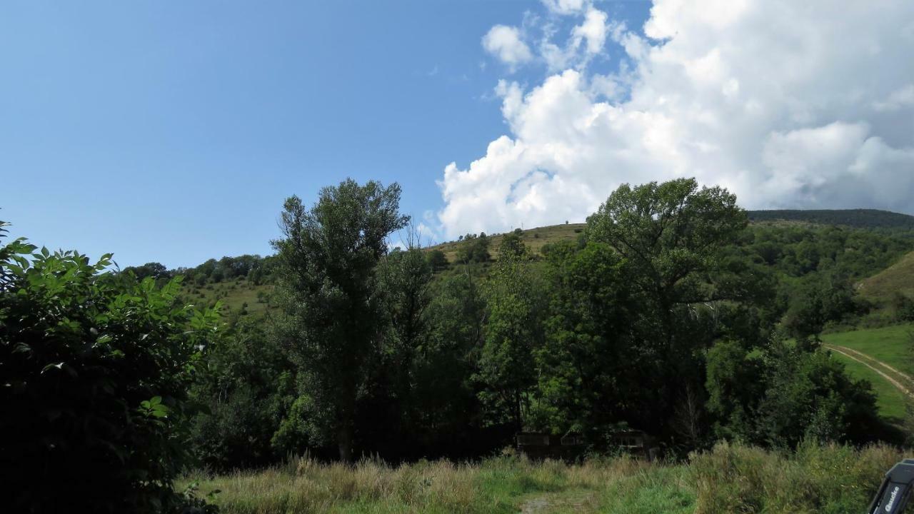 Vaque Villeneuve Des Escaldes Angoustrine ภายนอก รูปภาพ