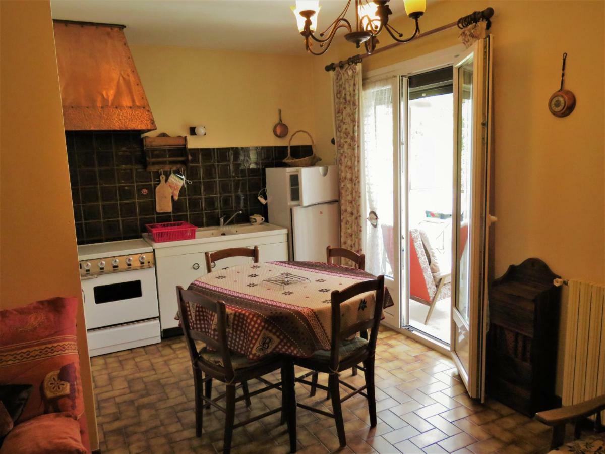 Vaque Villeneuve Des Escaldes Angoustrine ภายนอก รูปภาพ